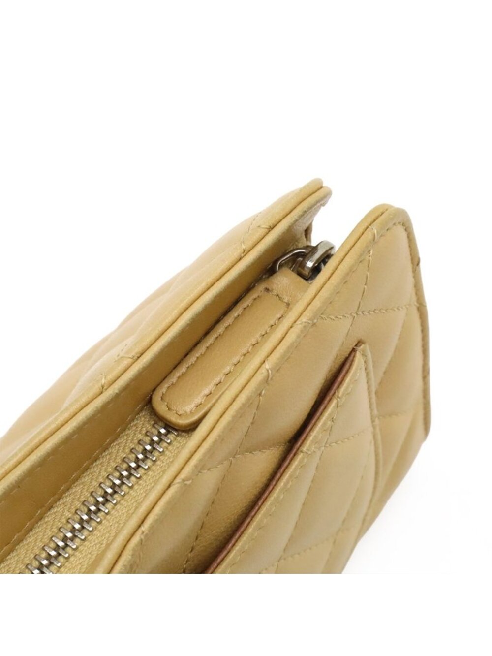 Chanel Quilted CC Logo Makeup Pouch Cosmetic Multi Case Lambskin Beige Silver - Picture 4 of 9